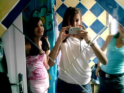 catia a gauche moi o milieu et cassi a droite